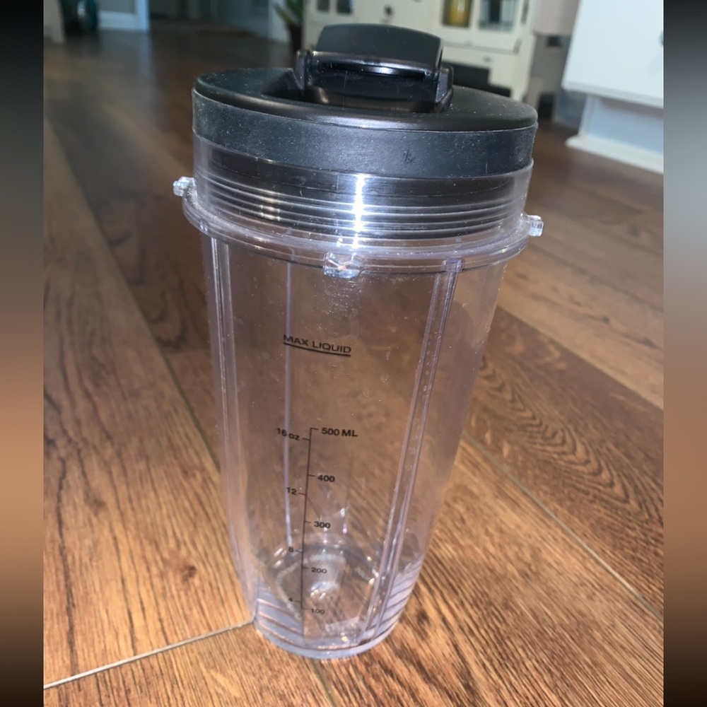 Ninja Blender / Drink Tumbler W/ Lid